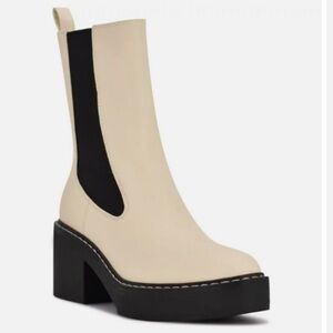 Nine West Cream and Black Vegan Leather Chelsea Boots​​​